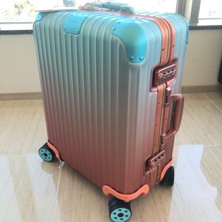 リモワ(RIMOWA)のRIMOWA×Alex Israel コラボスーツケース　49L(スーツケース/キャリーバッグ)