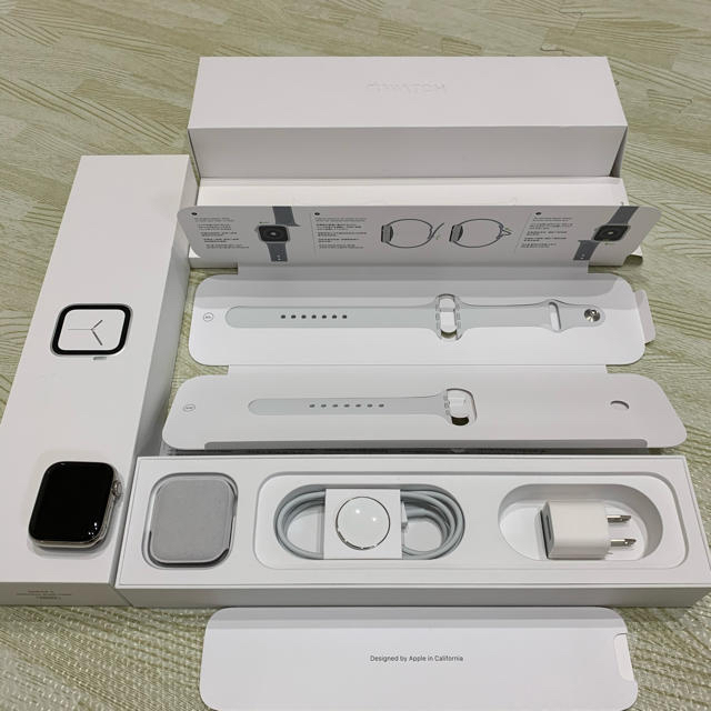 Apple Watch 4 ステンレスシルバー 44mm