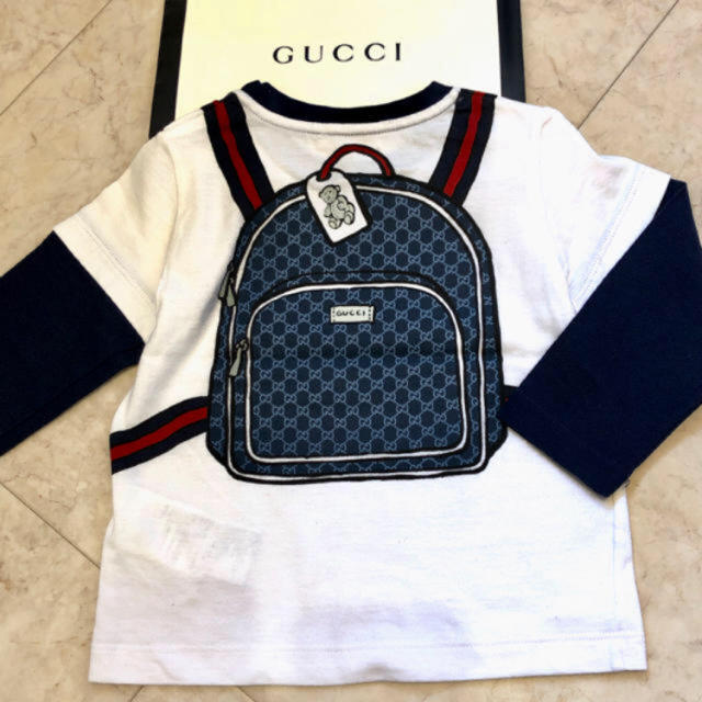 Gucci(グッチ)の希少♡GUCCI♡リュックだまし絵♡ロンT キッズ/ベビー/マタニティのベビー服(~85cm)(シャツ/カットソー)の商品写真