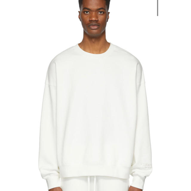 FEAR OF GOD(フィアオブゴッド)のESSENTIALS ホワイトフリーススウェットLサイズ メンズのトップス(スウェット)の商品写真