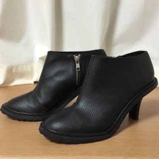 チープマンデー(CHEAP MONDAY)のチープ レザーブーティ(ブーティ)