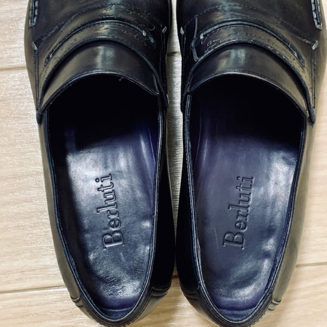 Berluti(ベルルッティ)の最終出品　限定モデル　ベルルッティ アンディ　ローファー　カリグラフィー　8.5 メンズの靴/シューズ(ドレス/ビジネス)の商品写真