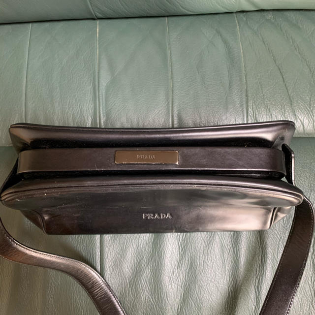 安い100%新品 PRADA プラダショルダーバッグの通販 by ぴっぴ's shop｜プラダならラクマ