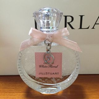 ジルスチュアート(JILLSTUART)のホワイトフローラル(香水(女性用))