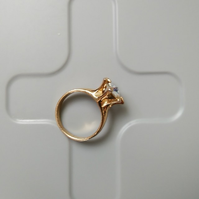 おもちゃの指輪　ダイヤ風 レディースのアクセサリー(リング(指輪))の商品写真