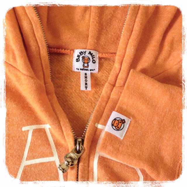 A BATHING APE(アベイシングエイプ)のAPE hoodie レディースのトップス(パーカー)の商品写真