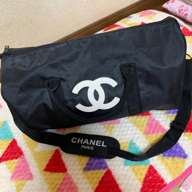 CHANEL(シャネル)のCHANELノベルティボストンバッグ レディースのバッグ(ボストンバッグ)の商品写真