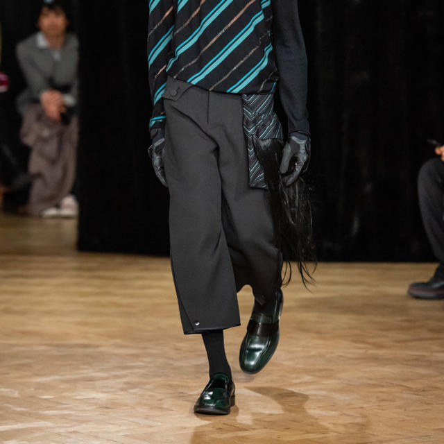 kiko kostadinov 19fw lentz trousers の通販 by にしおかし's kiko kostadinov 19fw lentz trousers の通販 by にしおかし's