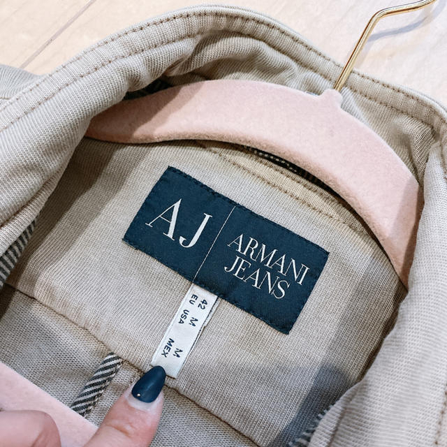 ARMANI JEANS(アルマーニジーンズ)のARMANI jeans 薄手ジャケット レディースのジャケット/アウター(テーラードジャケット)の商品写真