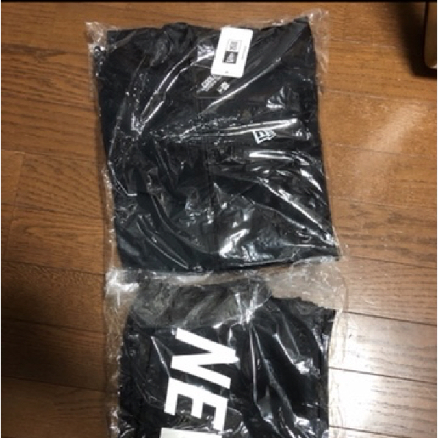 NEW ERA(ニューエラー)のNewera 乃木坂着用　新品未使用　黒白上下　スウェット メンズのトップス(ジャージ)の商品写真