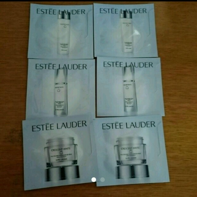 Estee Lauder(エスティローダー)のエスティローダー サンプルセット コスメ/美容のスキンケア/基礎化粧品(化粧水/ローション)の商品写真