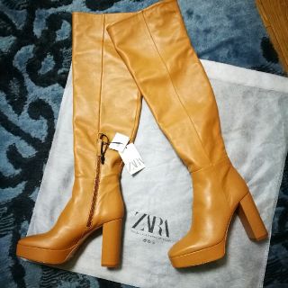 ザラ(ZARA)のZARAレザーブーツ(ブーツ)