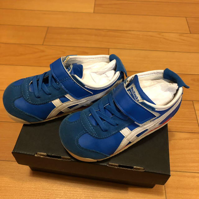 Onitsuka Tiger(オニツカタイガー)のOnitsuka キッズスニーカー 16 キッズ/ベビー/マタニティのキッズ靴/シューズ(15cm~)(スニーカー)の商品写真