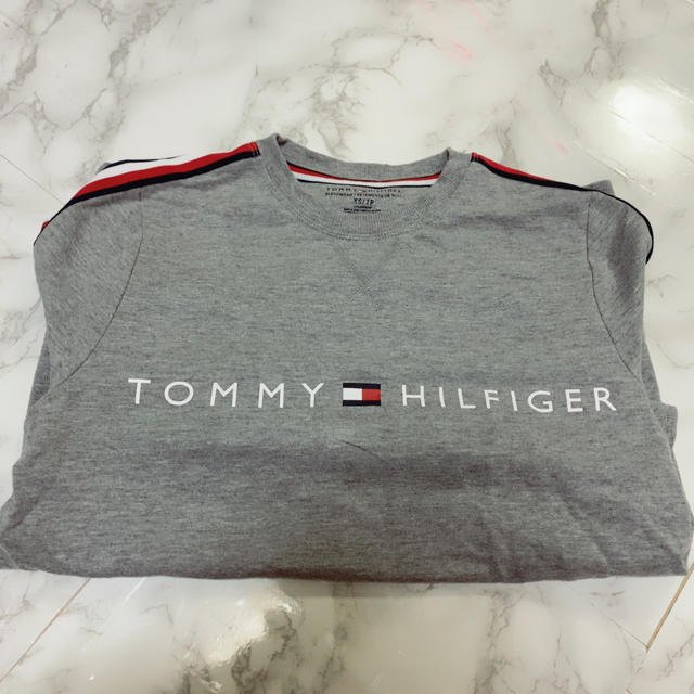 TOMMY HILFIGER(トミーヒルフィガー)のTOMMY ロンティー メンズのトップス(Tシャツ/カットソー(七分/長袖))の商品写真