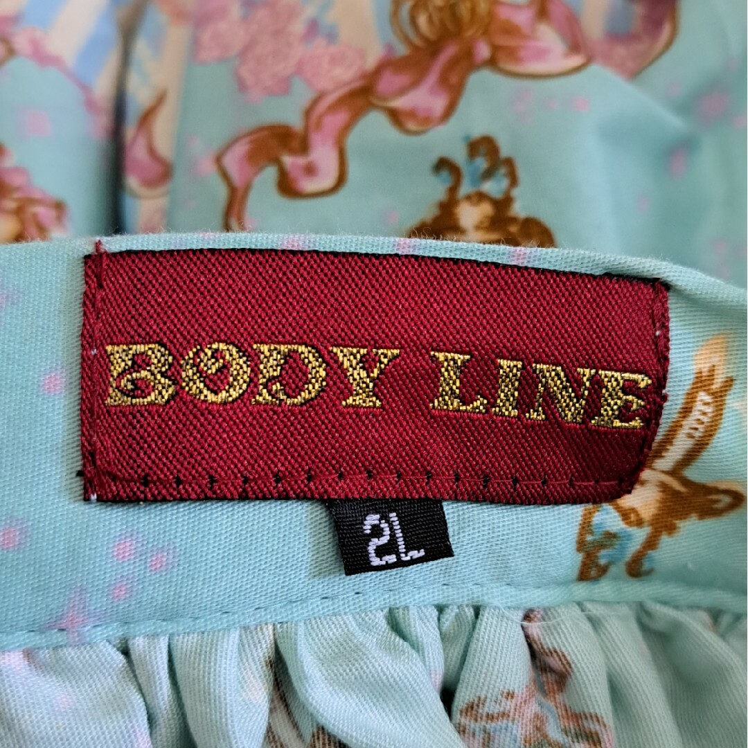 BODYLINE(ボディライン)の新品タグ付き ロリータ スカート ミントグリーン レディースのスカート(ひざ丈スカート)の商品写真