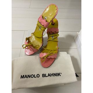 マノロブラニク(MANOLO BLAHNIK)のマノロブラニク　レースアップサンダル(サンダル)