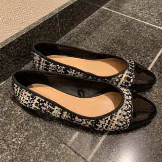 ザラ(ZARA)のZARAぺったんこ(バレエシューズ)