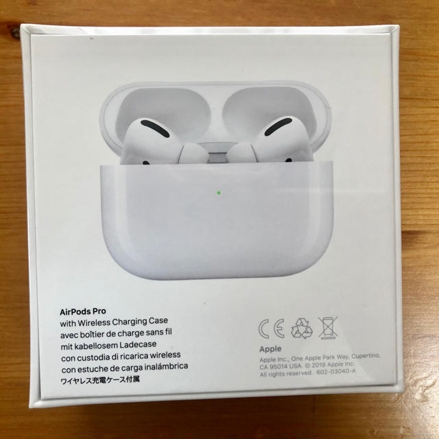 Apple AirPods pro 新品　アップル　MWP22J/A 1