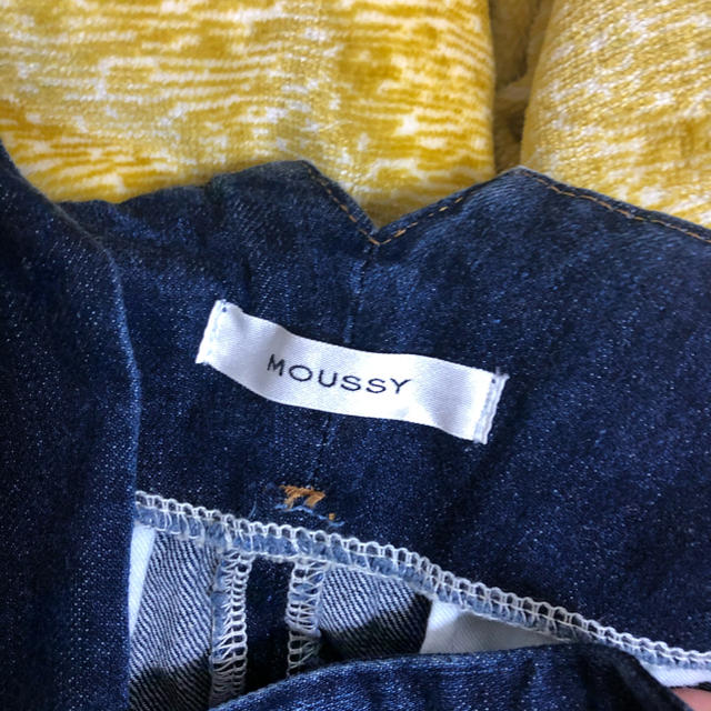 moussy(マウジー)のmoussyパンツ レディースのパンツ(デニム/ジーンズ)の商品写真