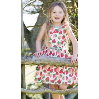 ボーデン(Boden)の完売品　新品　Frugi  いちごワンピース　Boden プレイセット(ワンピース)