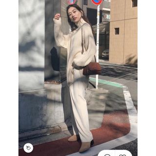 マウジー(moussy)のmoussy FRONT TUCK パンツ(カジュアルパンツ)