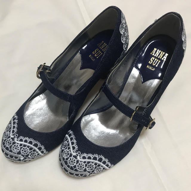 ANNA SUI(アナスイ)のANNA SUI デニム地レース柄パンプス レディースの靴/シューズ(ハイヒール/パンプス)の商品写真