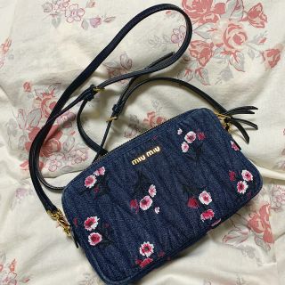 ミュウミュウ(miumiu)のmiumiu 日本限定デニム柄 ミニポシェットバッグ (ショルダーバッグ)