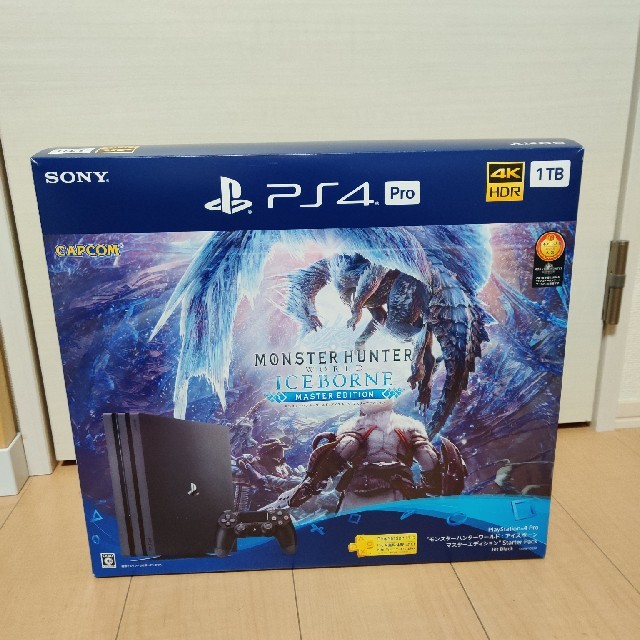 PlayStation 4 Pro “モンスターハンターワールド：アイスボーン