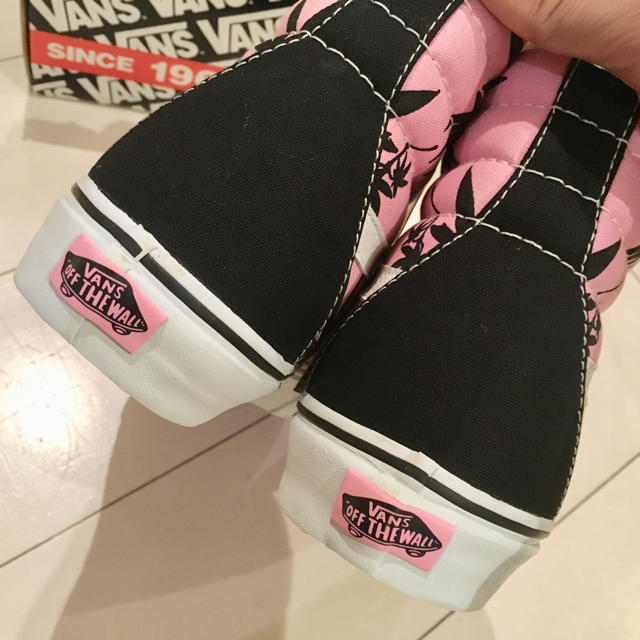 VANS(ヴァンズ)の新品 バンズ VANS SK8-HI 27cm メンズの靴/シューズ(スニーカー)の商品写真