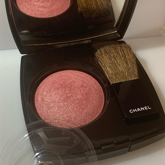 CHANEL(シャネル)のCHANEL シャネル チークカラー　ローズ系 コスメ/美容のベースメイク/化粧品(チーク)の商品写真