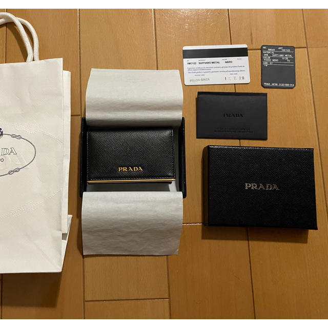 PRADA(プラダ)のPRADA＊カードケース レディースのファッション小物(名刺入れ/定期入れ)の商品写真