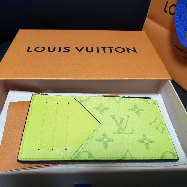 LOUIS VUITTON(ルイヴィトン)のLOUIS VUITTON タイガラマ コインカードフォルダー ジョーヌ メンズのファッション小物(コインケース/小銭入れ)の商品写真