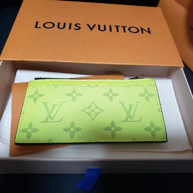 LOUIS VUITTON(ルイヴィトン)のLOUIS VUITTON タイガラマ コインカードフォルダー ジョーヌ メンズのファッション小物(コインケース/小銭入れ)の商品写真