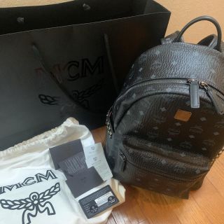 エムシーエム(MCM)の送料込み　MCM バックパック　スタッズ　ブラック　リュック(バッグパック/リュック)