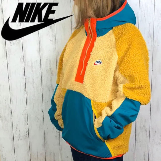 NIKE ナイキ 筆記体ロゴ ボアフリース ホワイト ハーフジップ プルオーバー