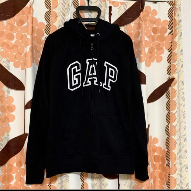 GAP(ギャップ)のGap ギャップ　フリース　パーカー　裏起毛　レディース  黒　ブラック　ロゴ レディースのトップス(パーカー)の商品写真