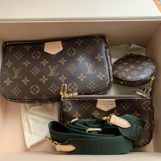 ルイヴィトン(LOUIS VUITTON)の希少✨新品💖ルイヴィトン ミュルティポシェット アクセソワール カーキ(クラッチバッグ)