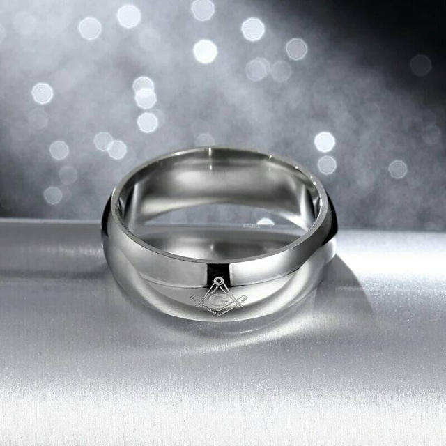 秘密結社フリーメイソン シンボルマーク ステンレス素材 平打ち ステンレスリング レディースのアクセサリー(リング(指輪))の商品写真
