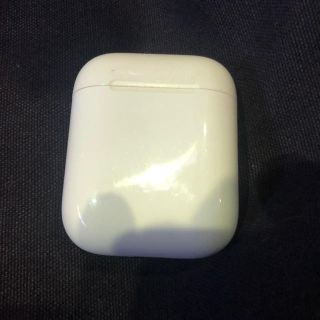 AirPods 初期 充電ケースのみ(ヘッドフォン/イヤフォン)