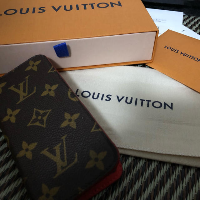 LOUIS VUITTON - ルイヴィトン  iPhoneケースの通販