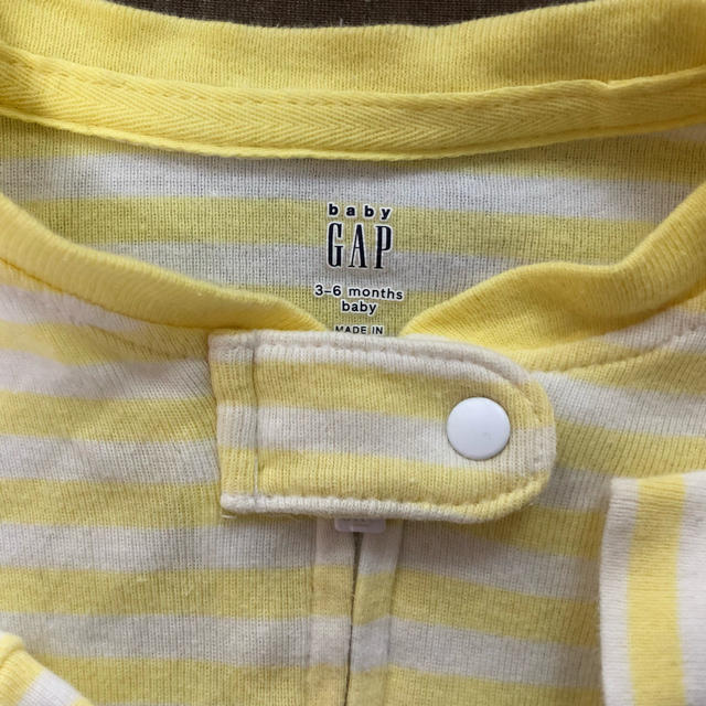 GAP(ギャップ)の値下げ！GAP 3〜6ヶ月ベビー服 キッズ/ベビー/マタニティのベビー服(~85cm)(ロンパース)の商品写真