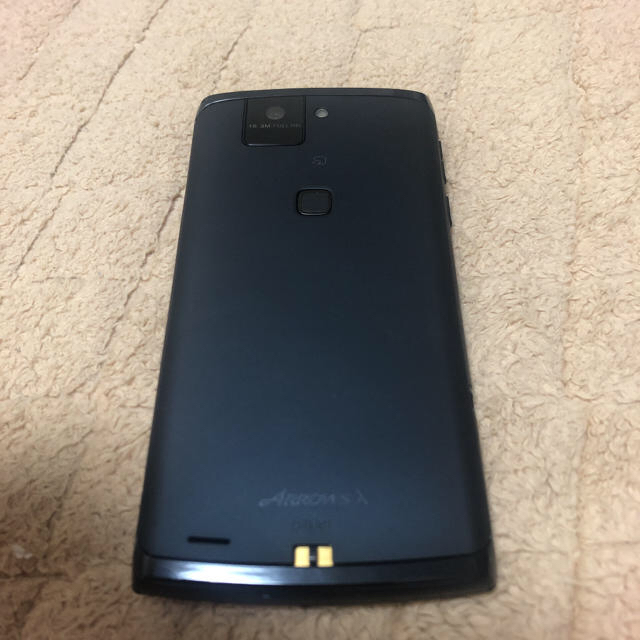 富士通(フジツウ)の最終値下げdocomo ARROWS X F-02Eブラック　 AAF88238 スマホ/家電/カメラのスマートフォン/携帯電話(スマートフォン本体)の商品写真