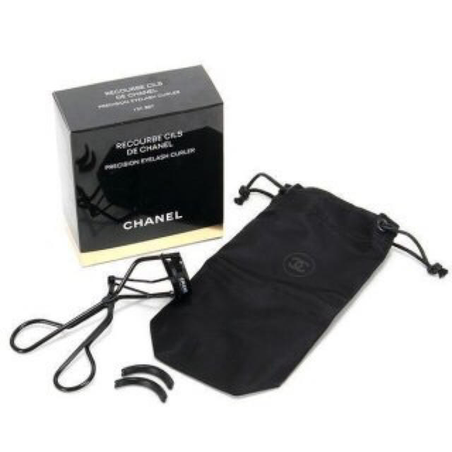 CHANEL(シャネル)の【CHANEL】シャネル　ルクルブ　シル　アイラッシュカーラー コスメ/美容のメイク道具/ケアグッズ(ビューラー・カーラー)の商品写真