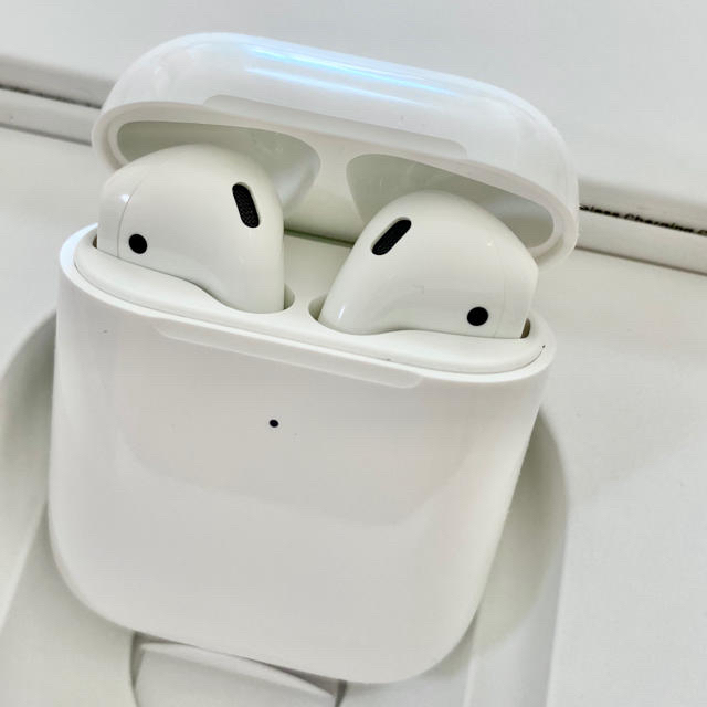 AirPods  第二世代　ワイヤレス充電