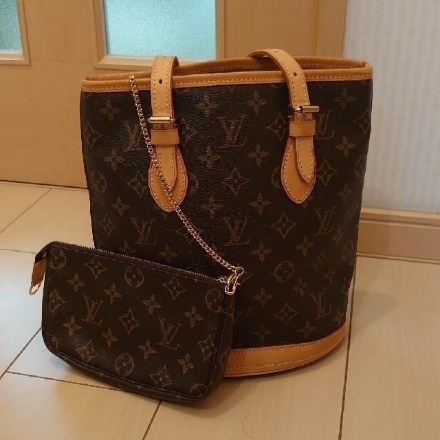 LOUIS VUITTON ルイヴィトン モノグラム バケット用 ポーチ