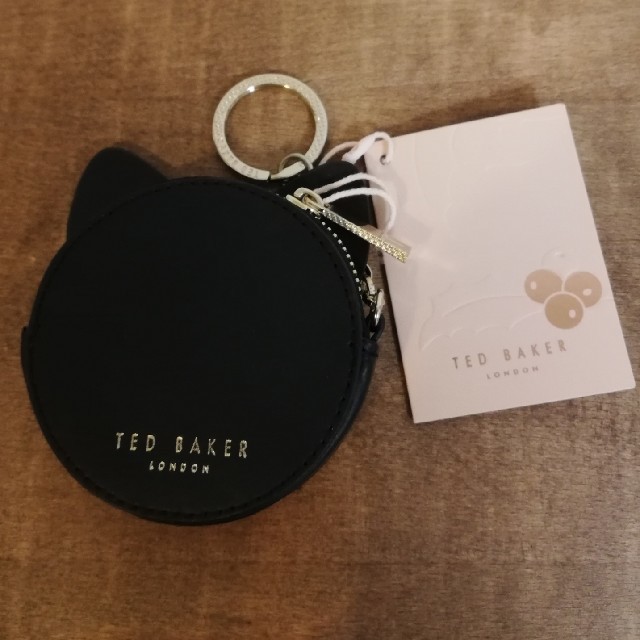 TED BAKER(テッドベイカー)の新品◆TED BAKEY テッドベイカー犬コインケース レディースのファッション小物(コインケース)の商品写真