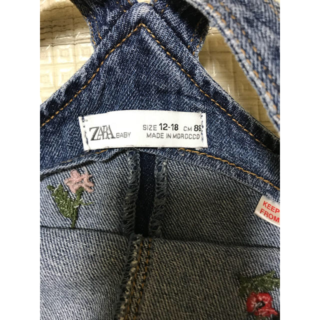 ZARA KIDS(ザラキッズ)の女の子  デニムジャンパースカート キッズ/ベビー/マタニティのベビー服(~85cm)(ワンピース)の商品写真