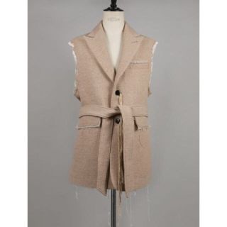 サンシー(SUNSEA)のMidorikawa SLEEVELESS JACKET Beige  (ブルゾン)