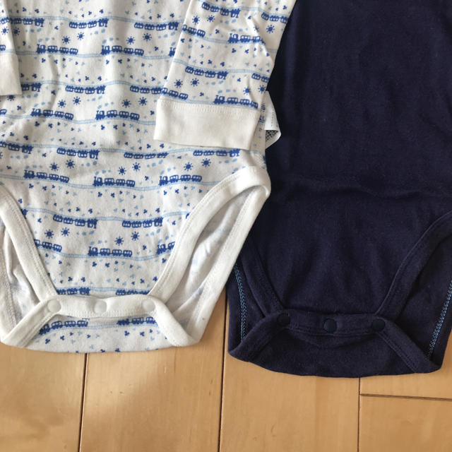 UNIQLO(ユニクロ)のユニクロ 肌着 ロンパース  サイズ80 2枚セット キッズ/ベビー/マタニティのベビー服(~85cm)(肌着/下着)の商品写真