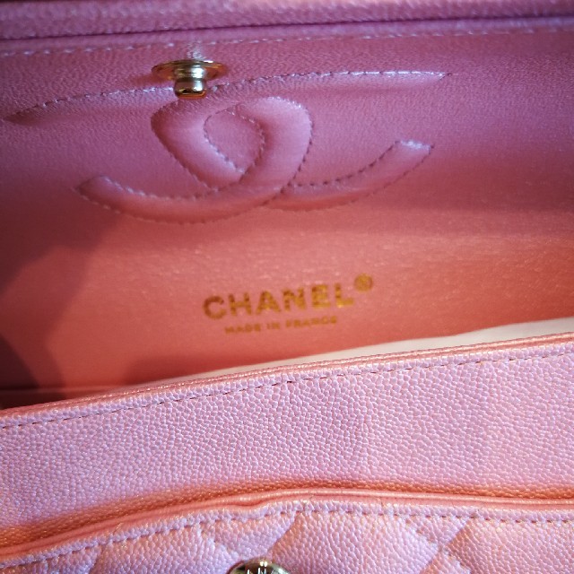 CHANEL(シャネル)のシャネル　マトラッセ　ショルダーバッグ　未使用品 レディースのバッグ(ショルダーバッグ)の商品写真